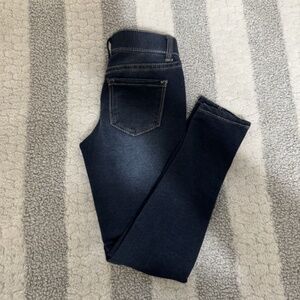 Tommy Bahama Girl's Size 5 Dark Wash Pull-On Jeggings - EUC